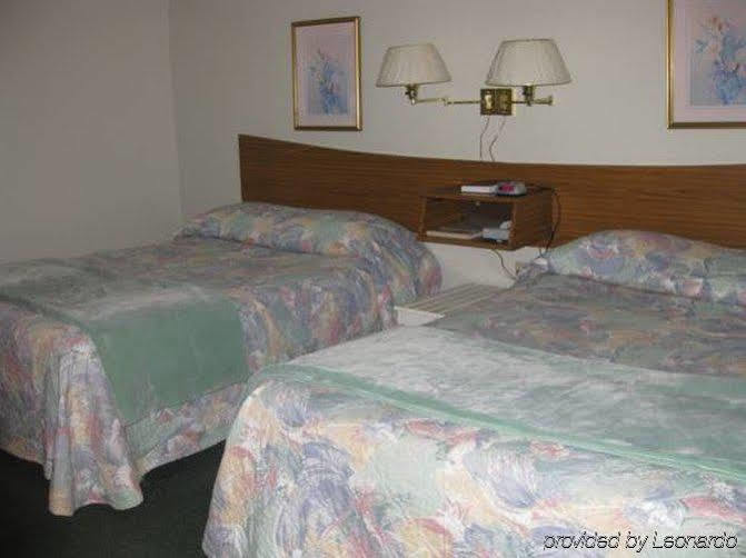 Pinecone Motel Сассекс Экстерьер фото