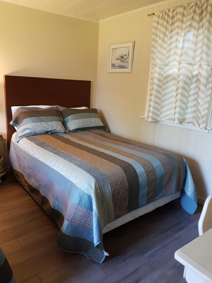 Pinecone Motel Сассекс Экстерьер фото